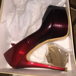 Dark cherry to Red 6 inch pumps